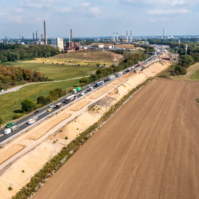 Enormer Baufortschritt an der A40 bei Duisburg