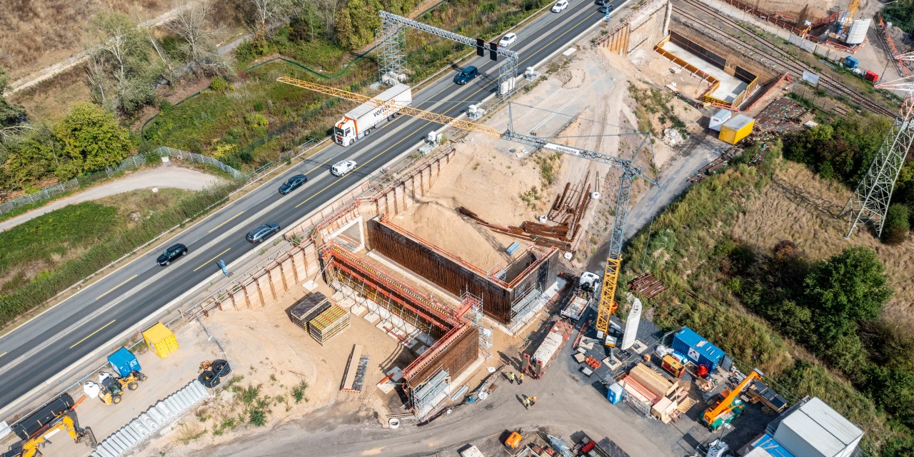 8-streifiger Ausbau der BAB A40 Duisburg, Baulos 5